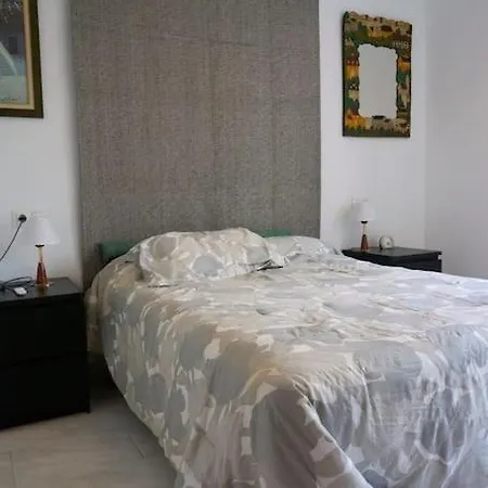 Acogedor Apartamento En Junto Al Puerto Deportivo Εστεπόνα